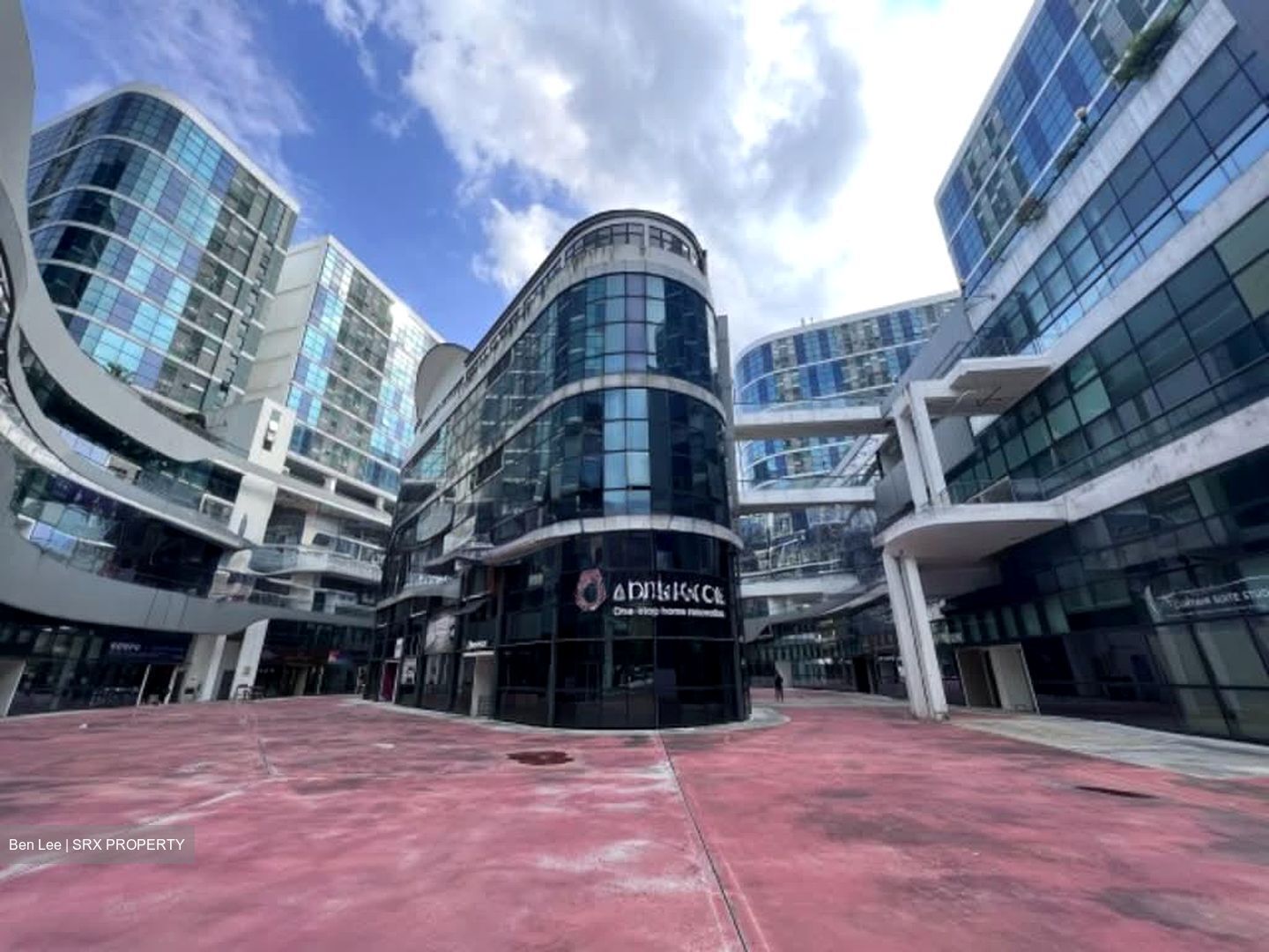 Oxley Bizhub (D14), Factory #538849961